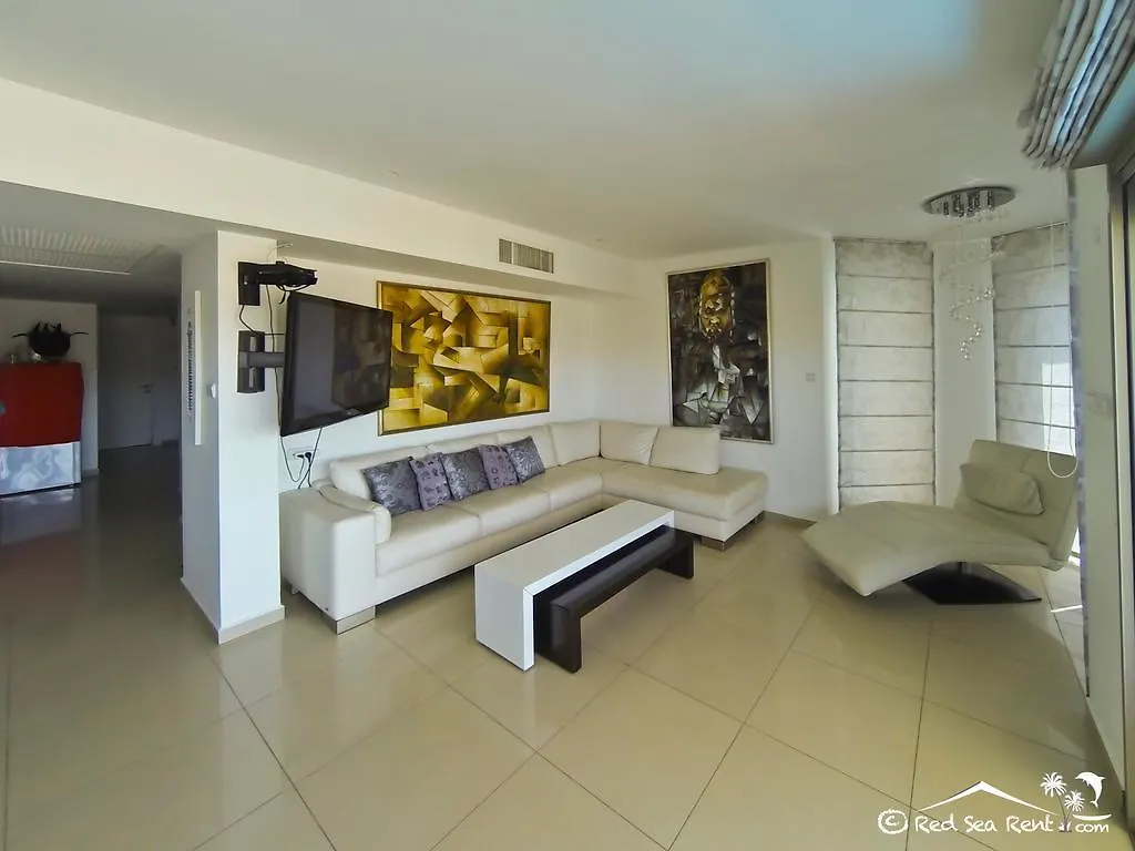 Luxury Apartment By The Sea Эйлат